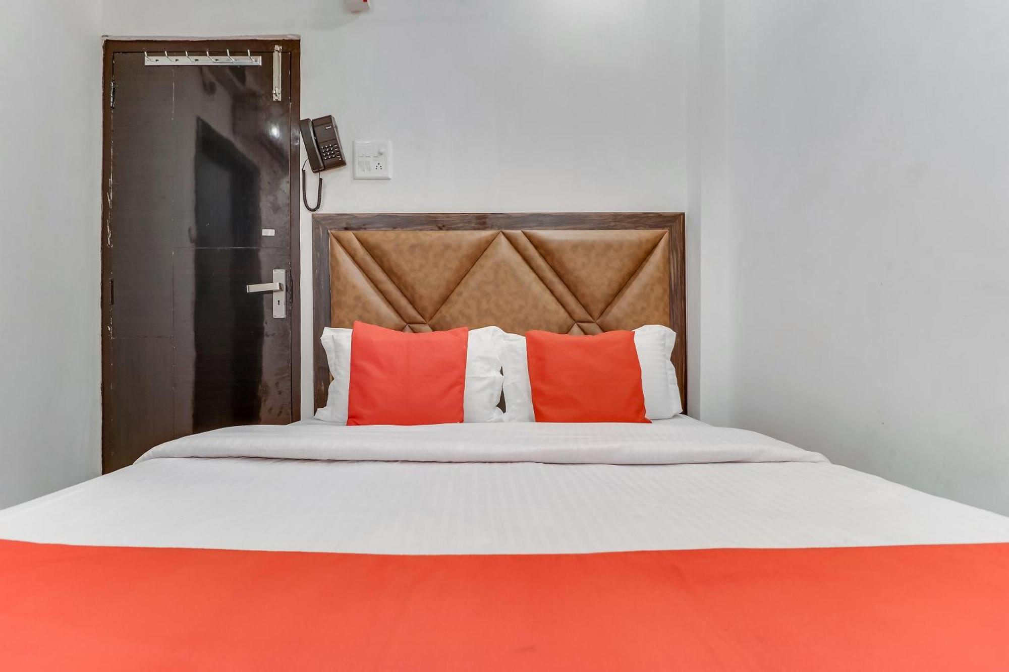 Hotel O Sun View Ludhiana Exteriör bild