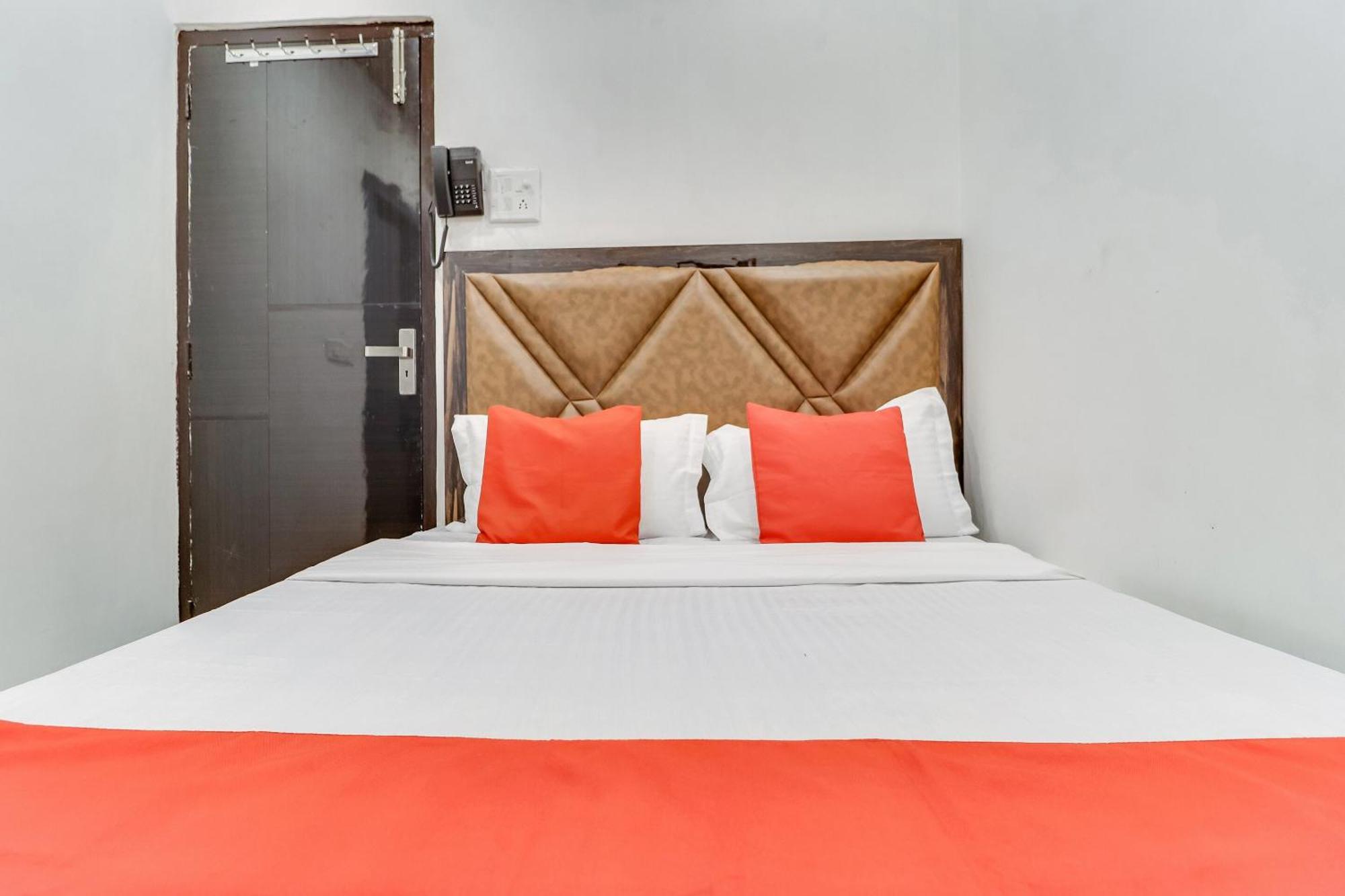 Hotel O Sun View Ludhiana Exteriör bild