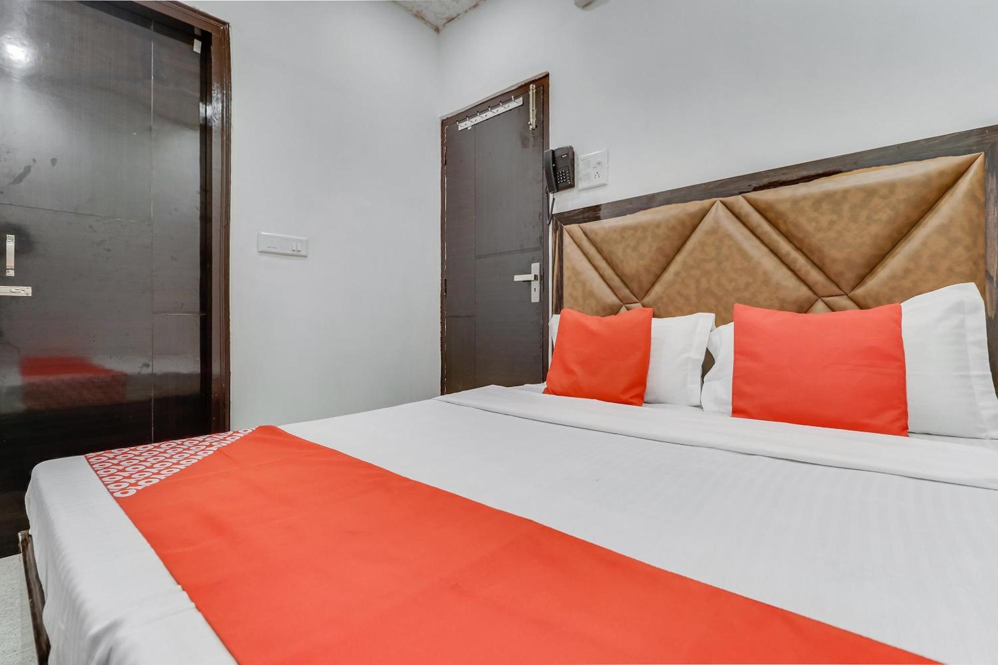 Hotel O Sun View Ludhiana Exteriör bild